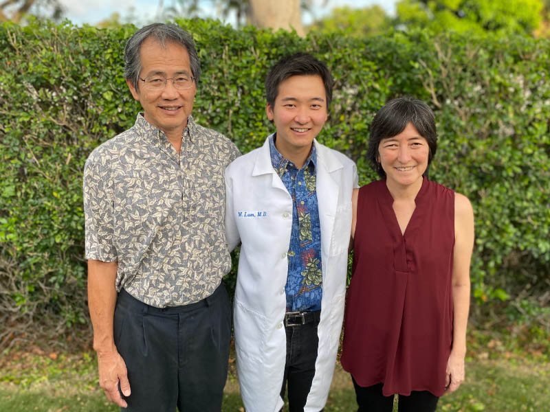 Matt Lum (center) with his parents, Mark Lum and Lynn Otaguro. (Photo courtesy of Matt Lum)